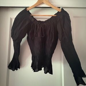 Doen black cotton top